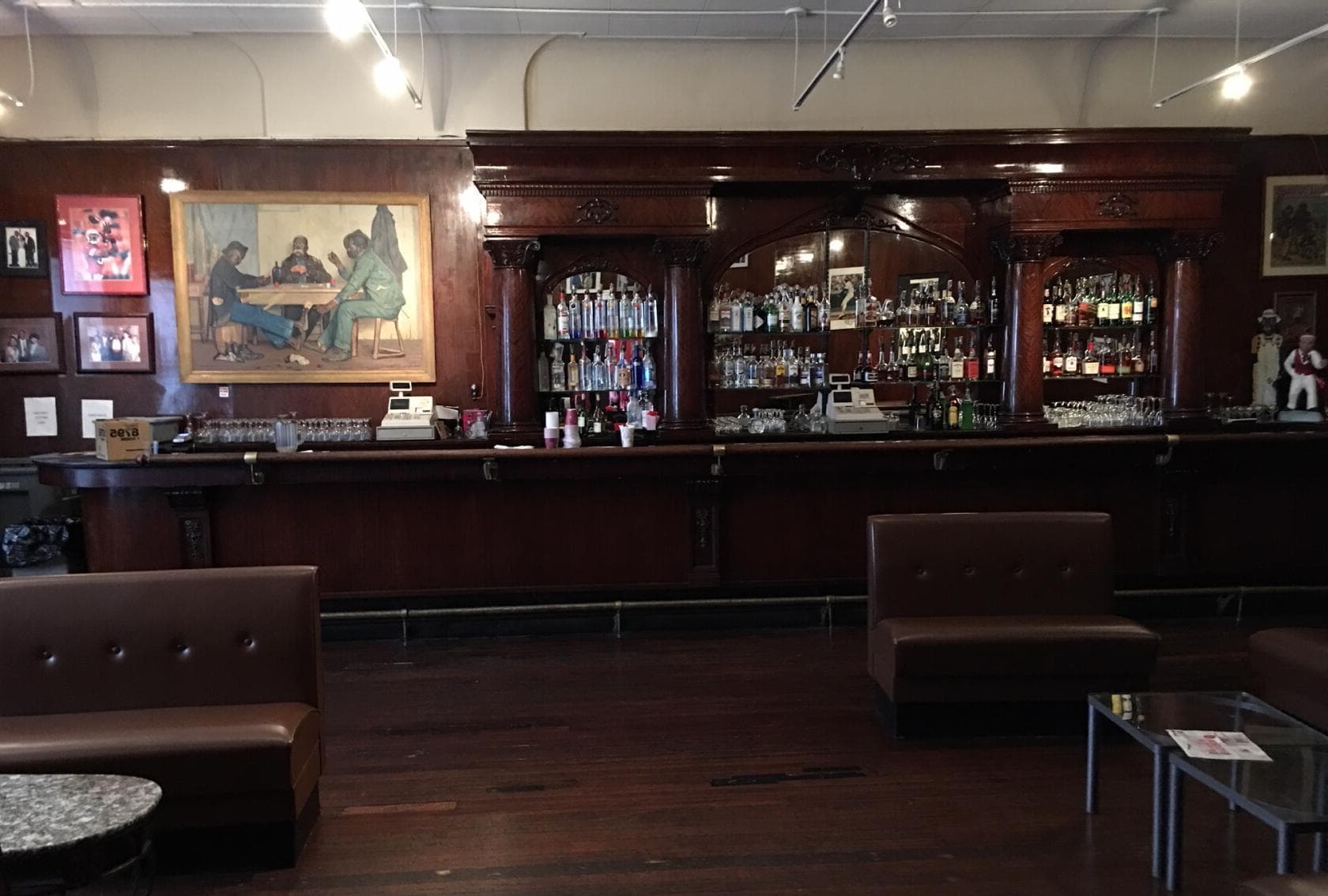 Bar Lounge, Geoffrey's Inner Circle photo #1