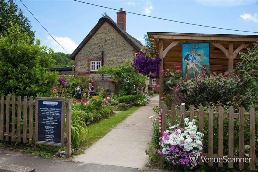 Garden, The Woodman Arms photo #1