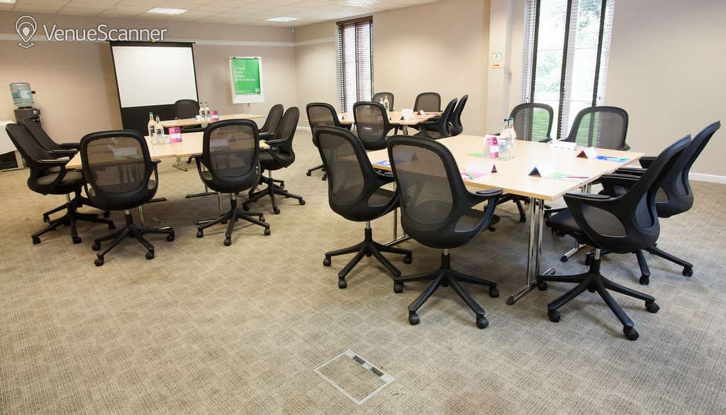 Heckfield, Highfield Park photo #1