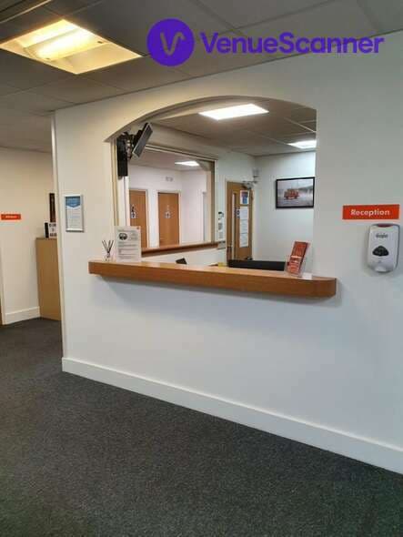 Meeting Room, Easyhub Horsham photo #3