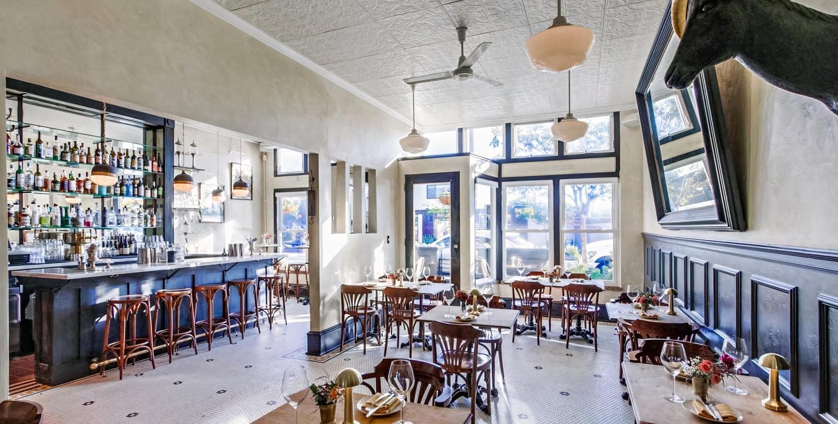 Entire Venue, Wormwood photo #1