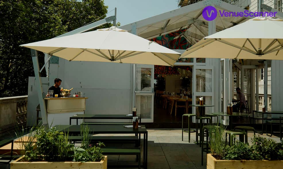 East Terrace, Setlist photo #3