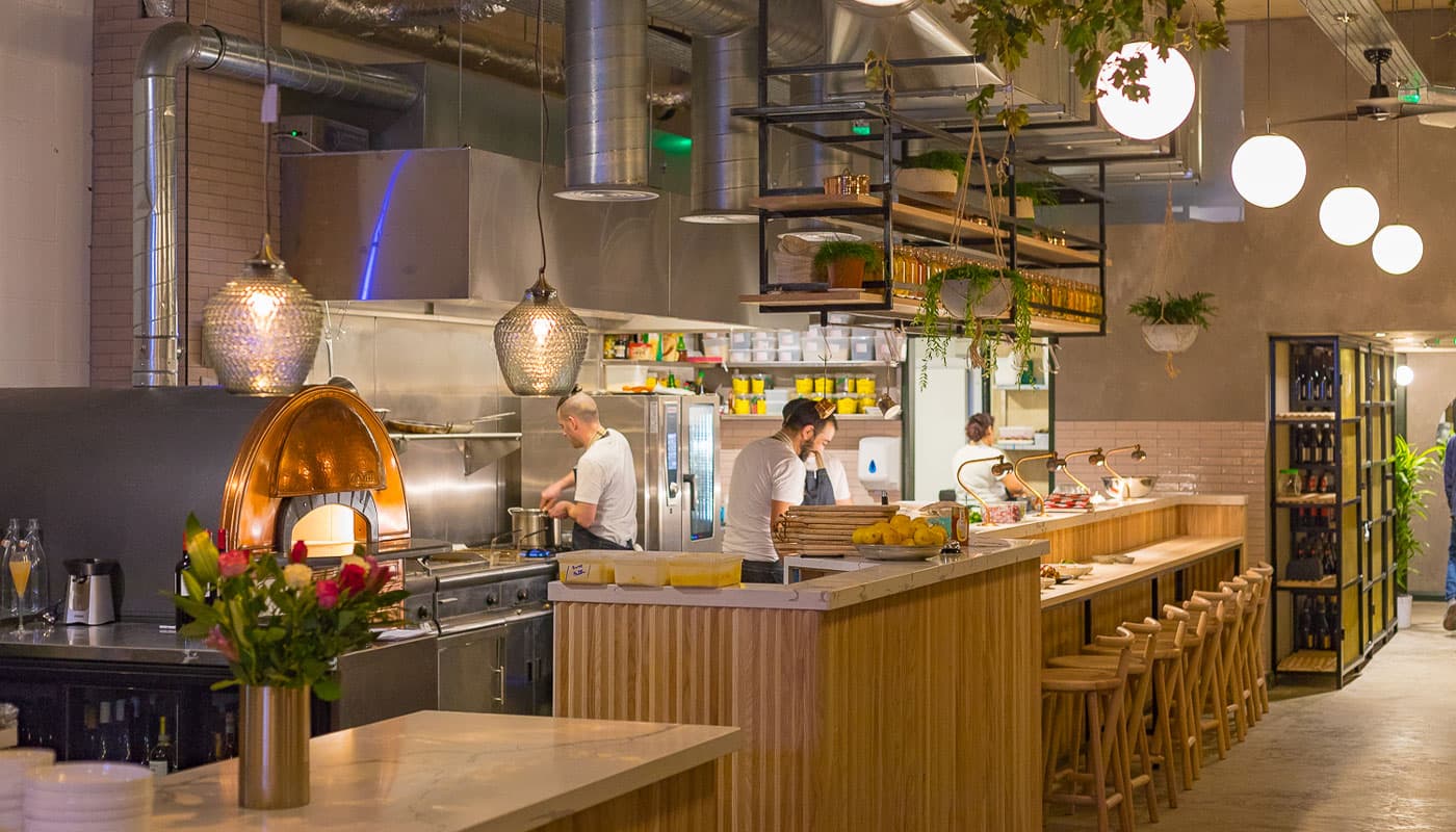 Exclusive Hire, Amber photo #3