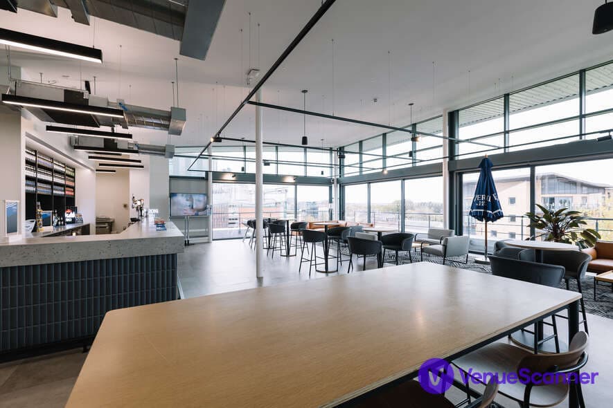 Asahi House 5th Floor Bar, Asahi House photo #3