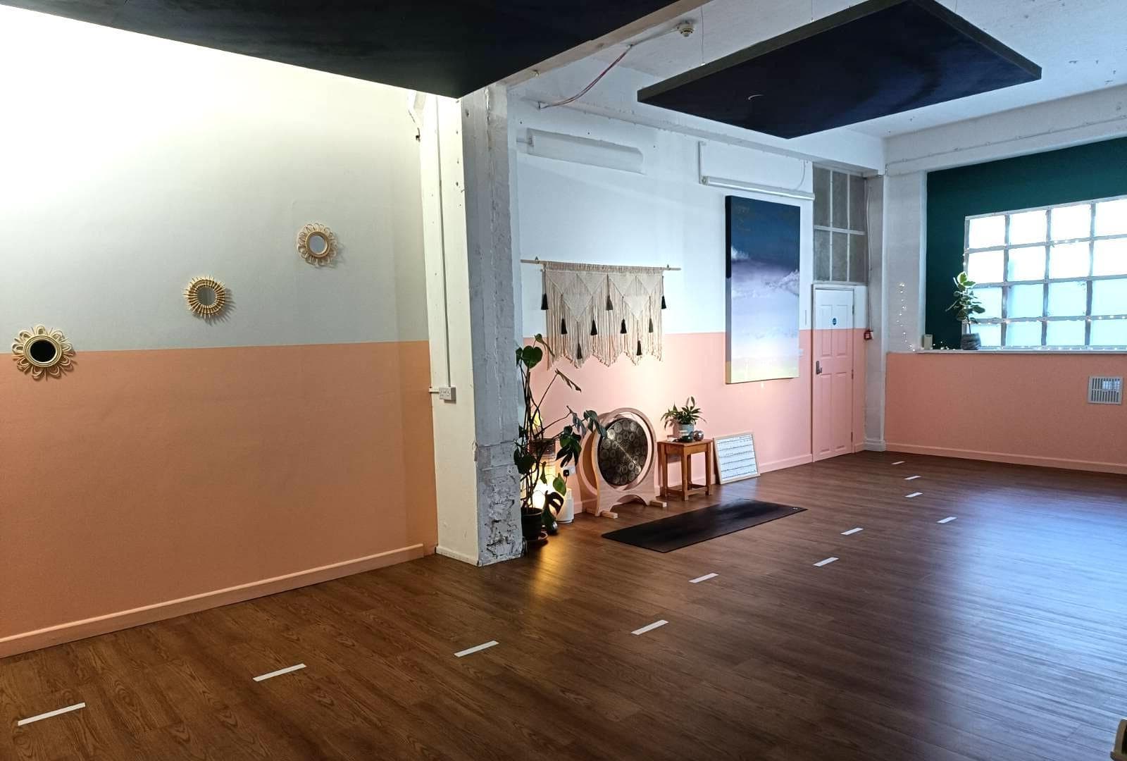 Entire Studio, Croydon Yoga Hub photo #1