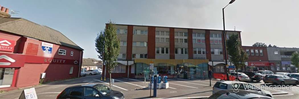 Computer Training Suite, The Let's Go - Business Hub photo #3