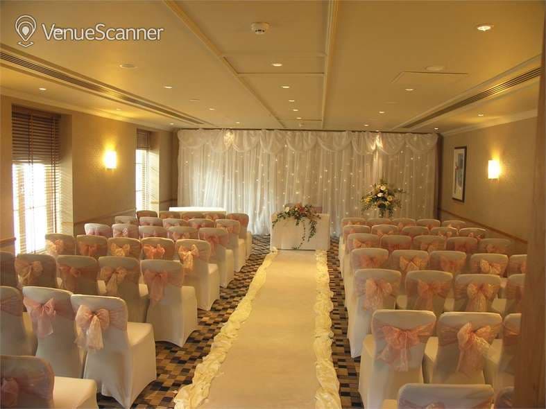 Exclusive Hire, Thorpe Park Hotel And Spa photo #3