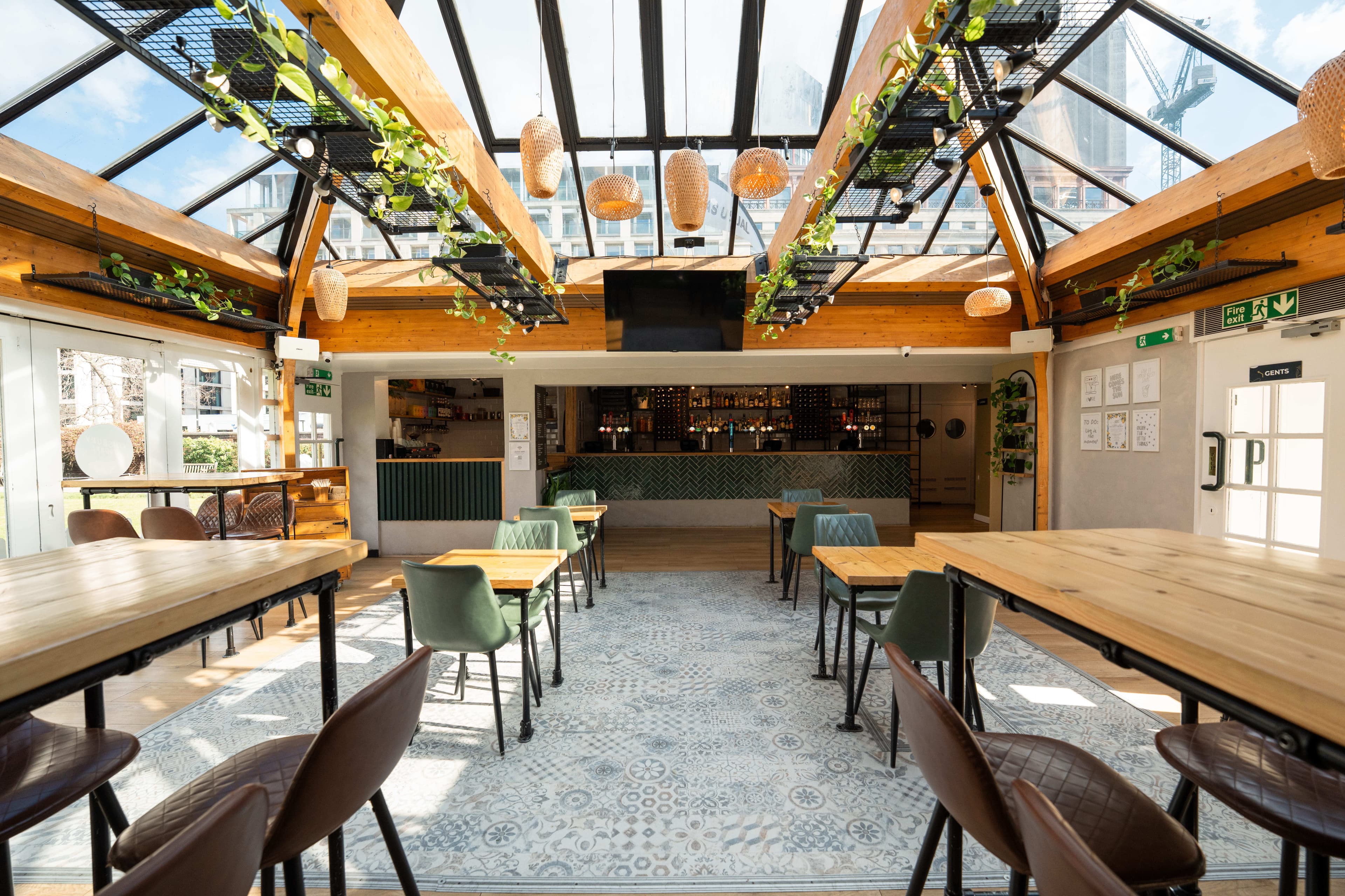 Summer Parties, Finsbury Square Garden Bar photo #1