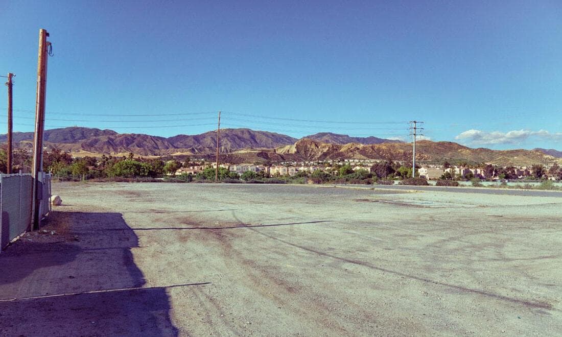 Base Camp/Parking, Soledad Shopping Center photo #1