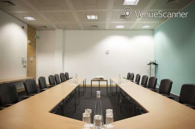 Vela, Regus Heathrow Stockley Park photo #1