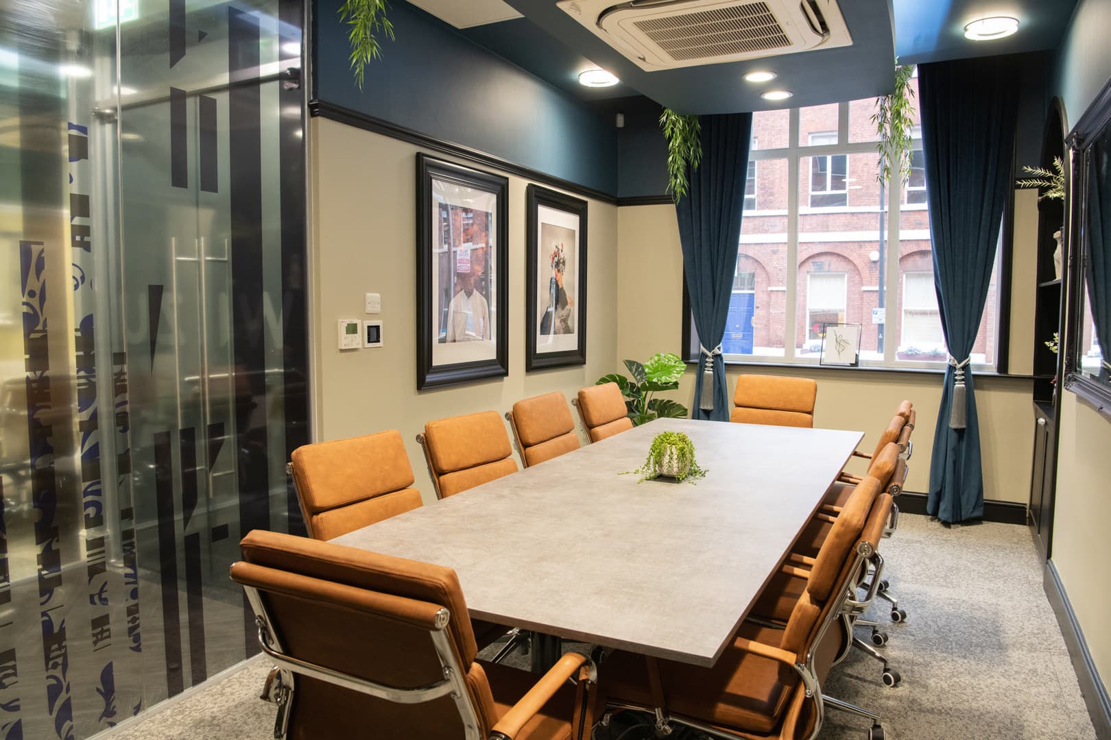 Trinity Suite, 46 Park Place photo #1