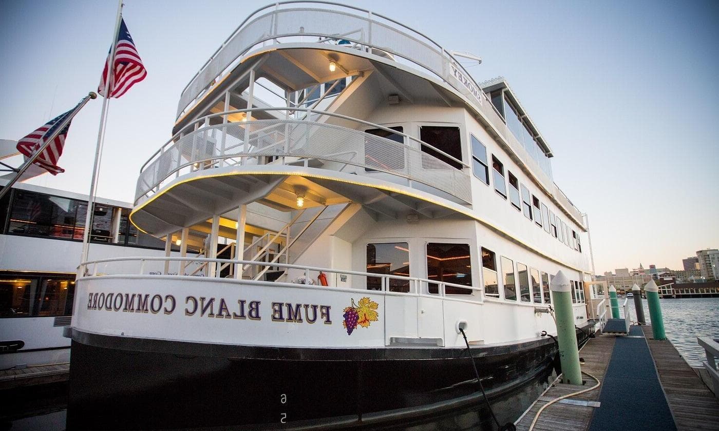 Fume Blanc, Entire Boat, undefined photo #1