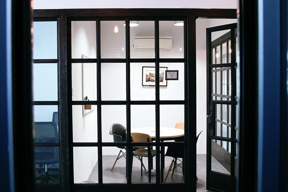 The Hive New Bridge Road, Meeting Room For 4 photo #2