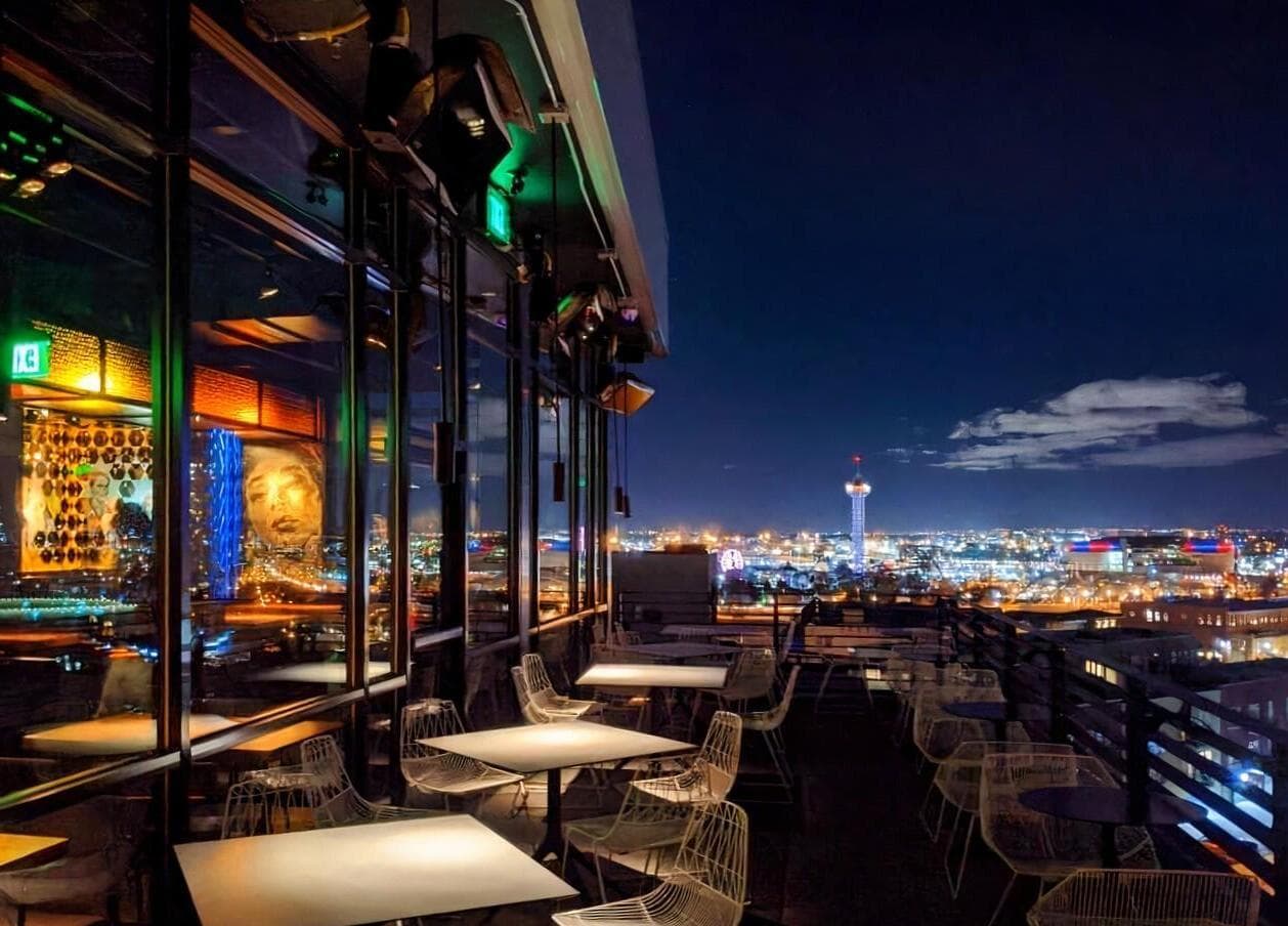 Rooftop Terrace, EL Five photo #1