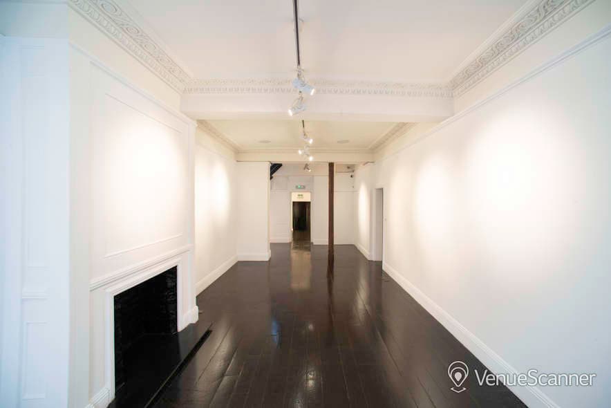 Exclusive Hire, 15 Bateman Street photo #1