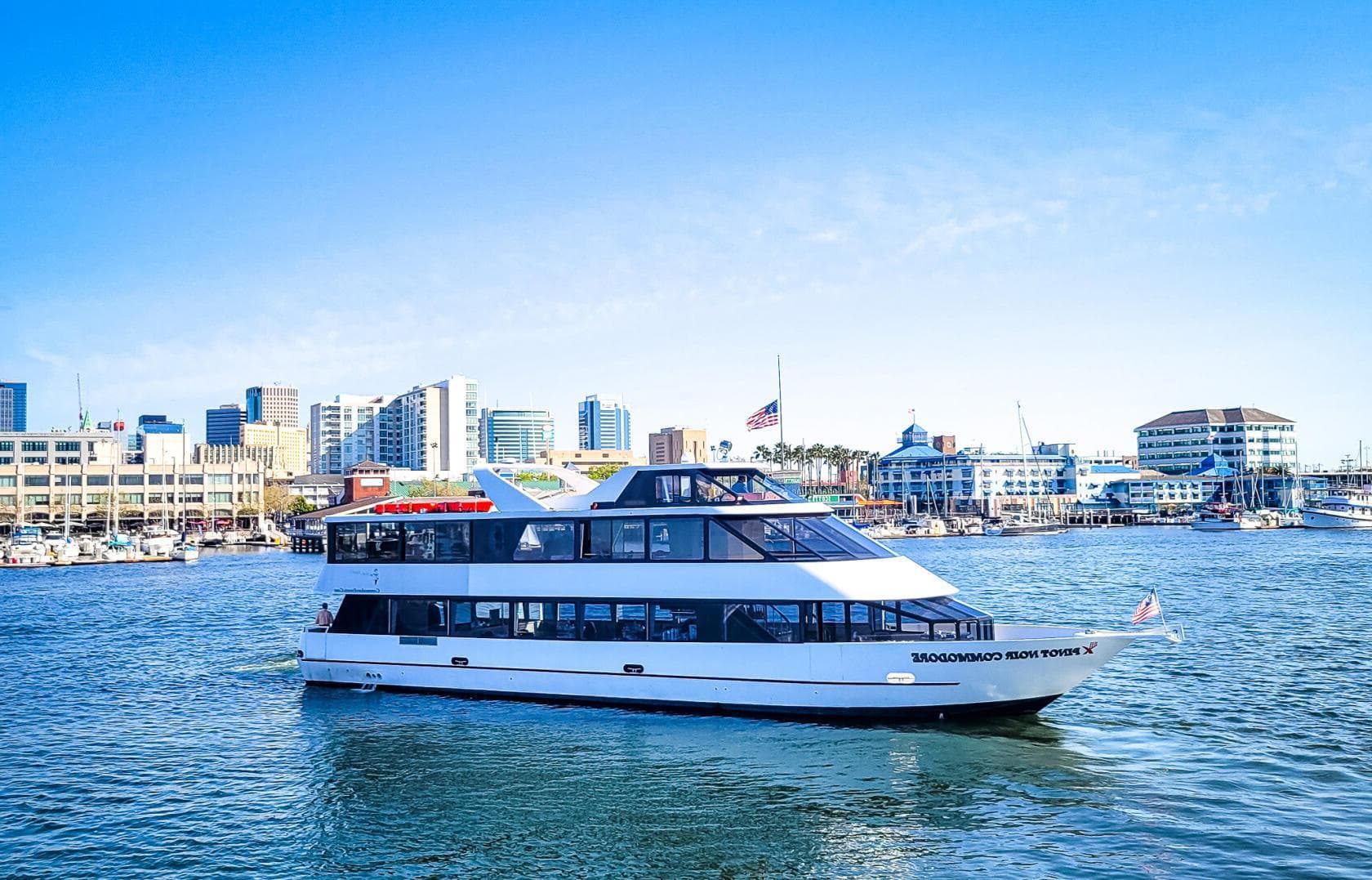 Entire Boat, Pinot Noir photo #1