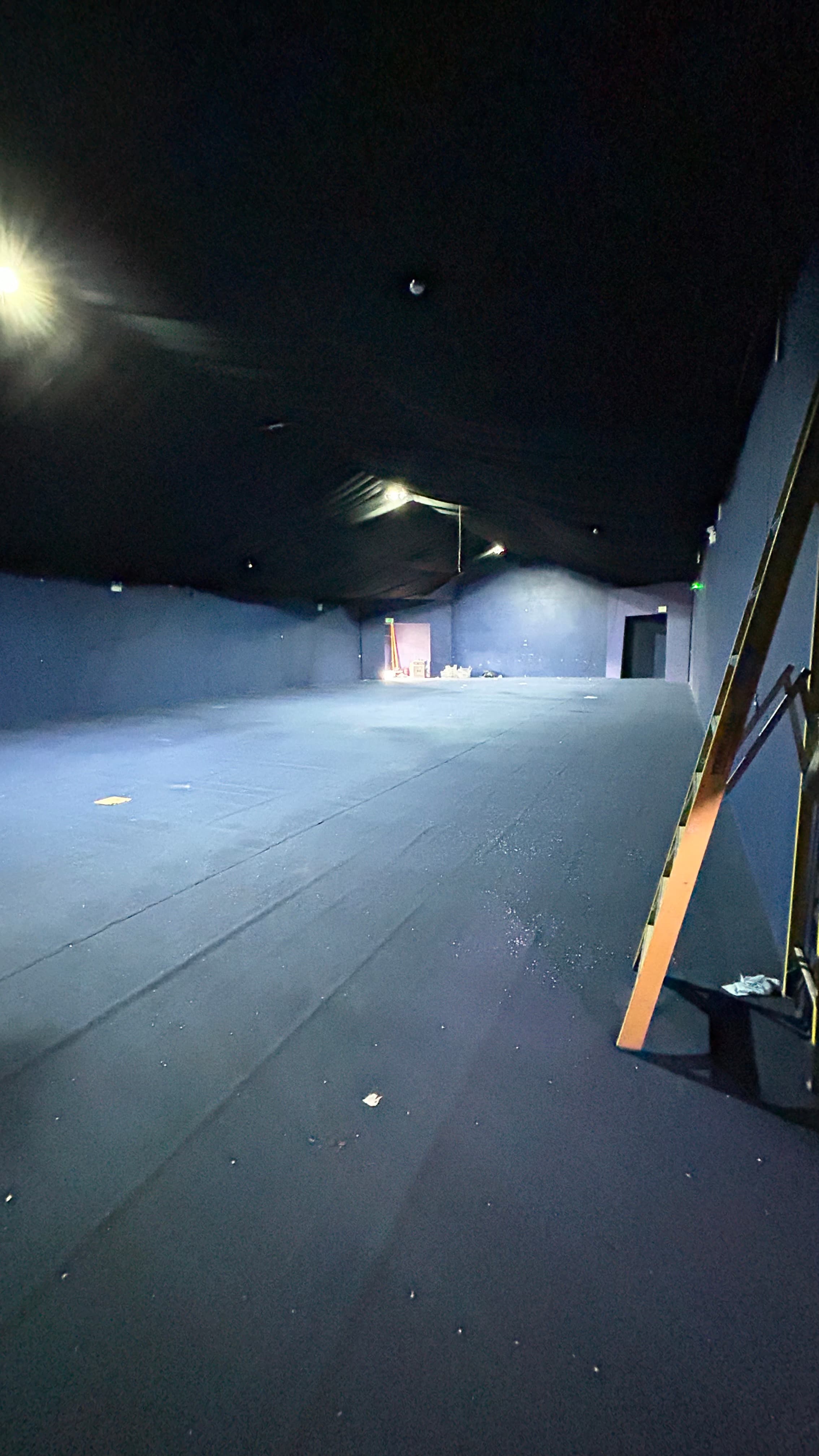 Urban Oasis, Warehouse photo #2