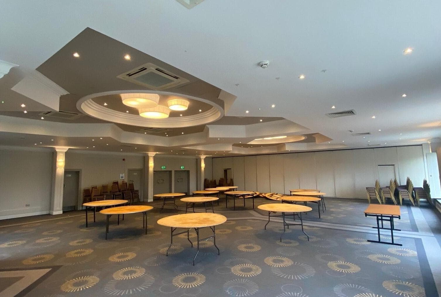 Abbey, Mercure Bedford Centre photo #2