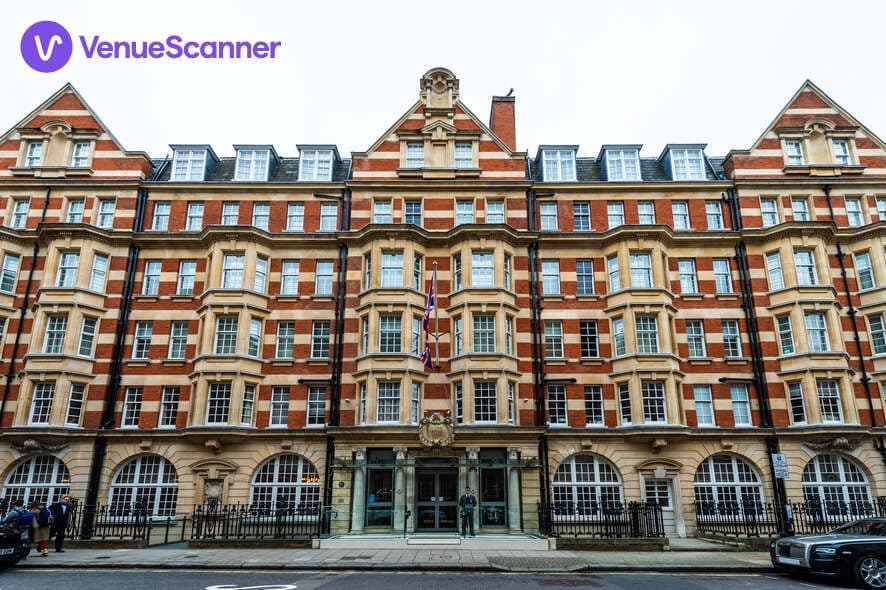 Trafalgar Room, Victory Services Club photo #4