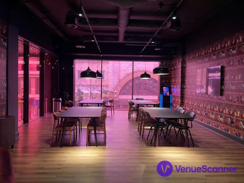 Adventure Climb, The Light, Redhill photo #47