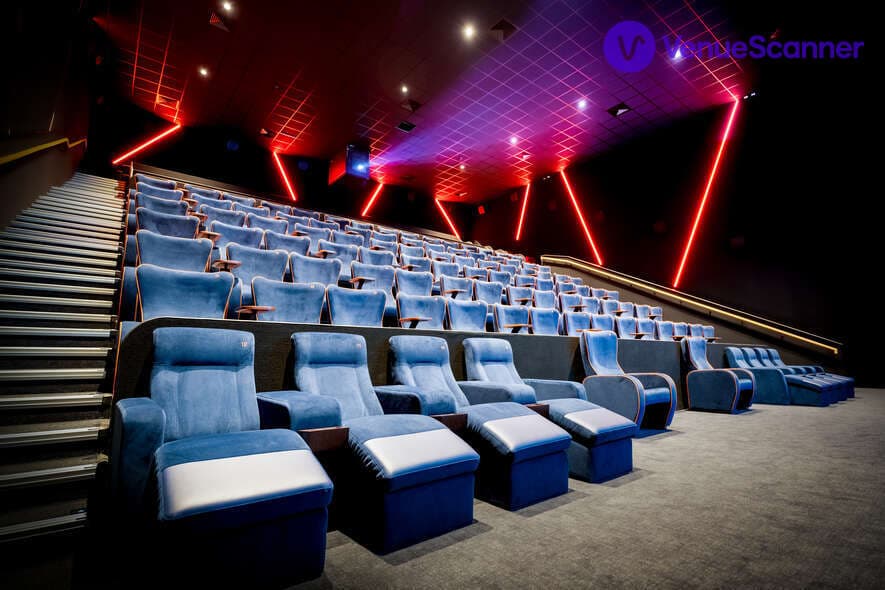 Private Screens At The Light, The Light, Redhill photo #3