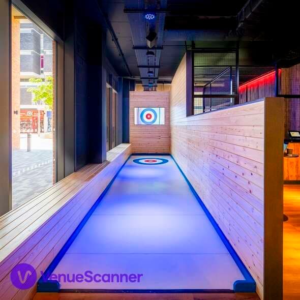 Shuffle, Throw, Wield & Curl, The Light, Redhill photo #2