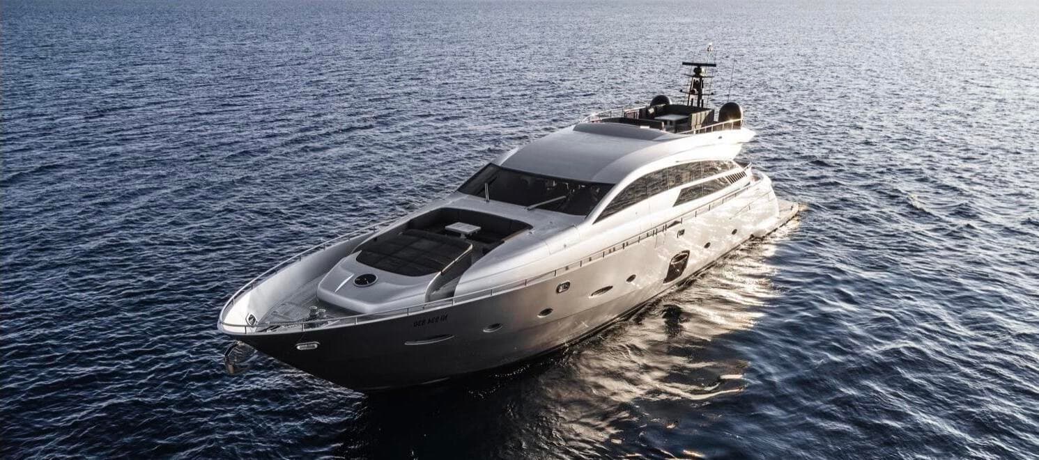 92' Pershing, Florida Yacht Charters & Sales photo #1