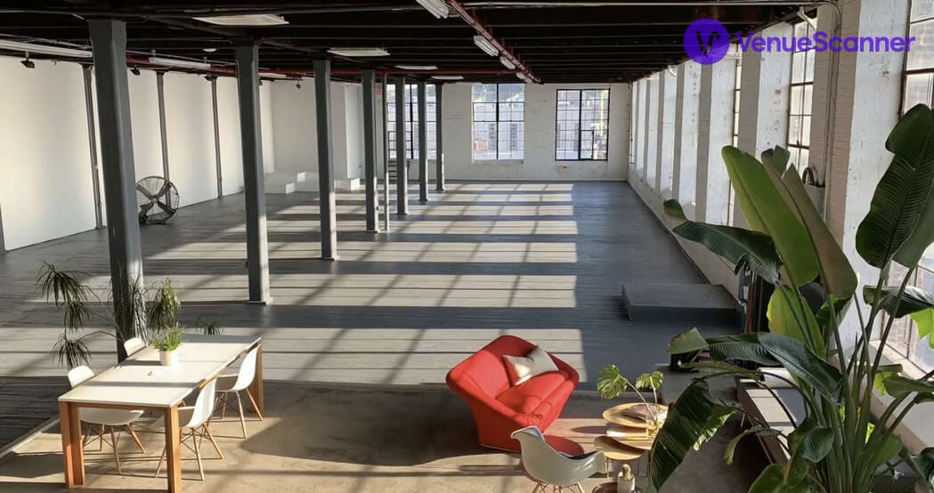 Please Space, Please Studio photo #3