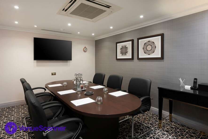 The Castle Hotel - Sutton Hotel Collection, Blenheim Suite photo #3
