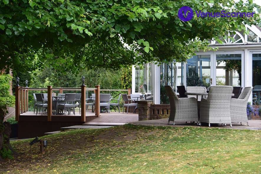 Gazebo & Grounds, Mulberry House photo #3