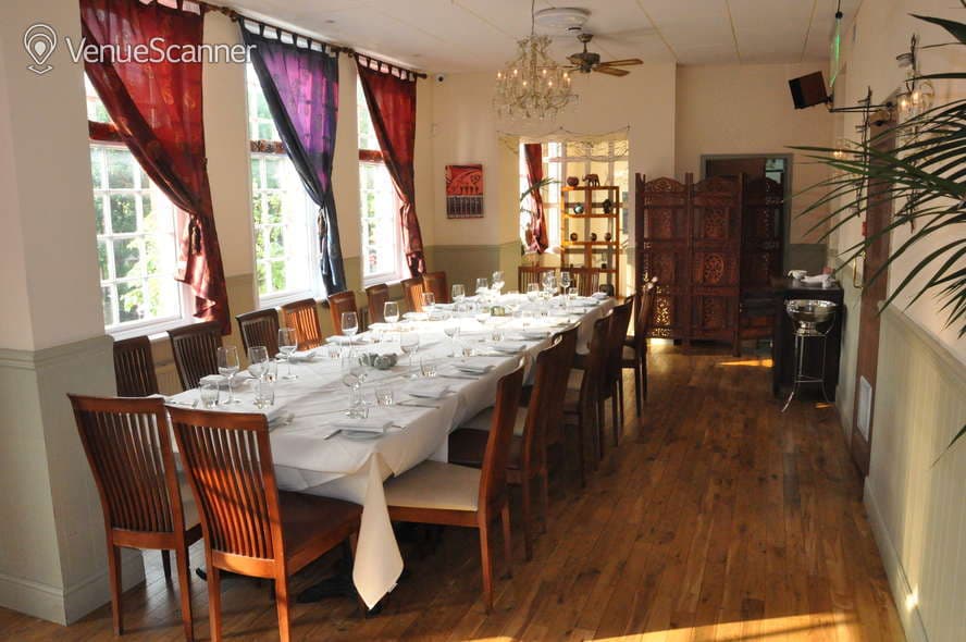 First Floor, Roz Ana photo #2