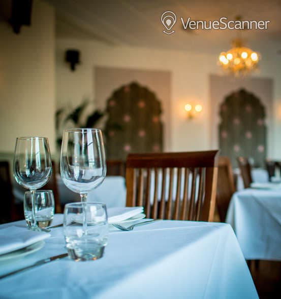 First Floor, Roz Ana photo #1