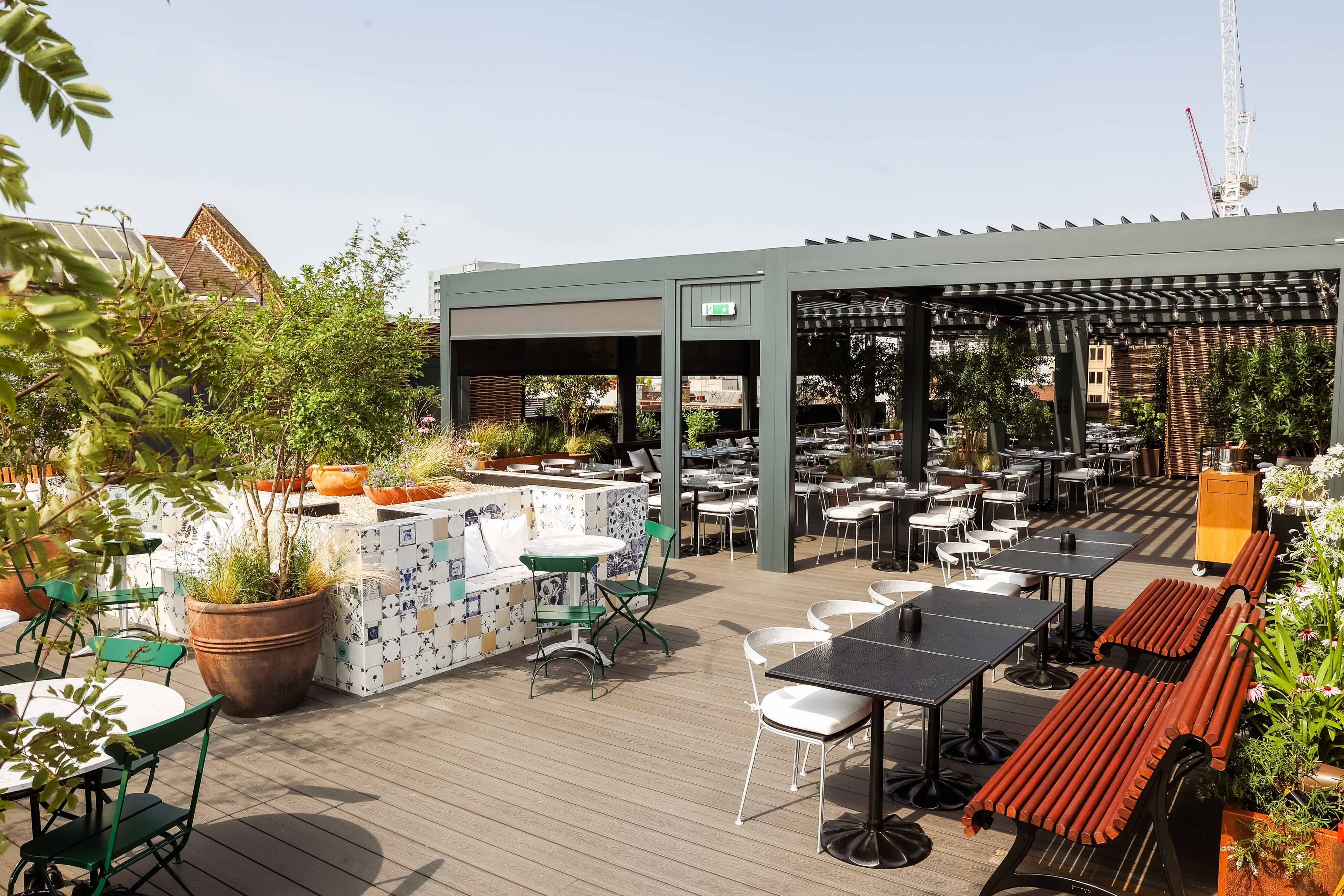 Rucola Restaurant & Rooftop Pergola