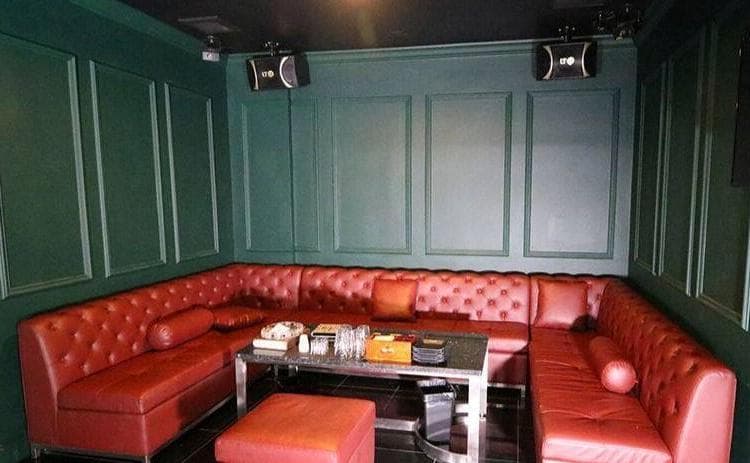 Room 2, Karaoke Rock 21 - Bar & Dining photo #1