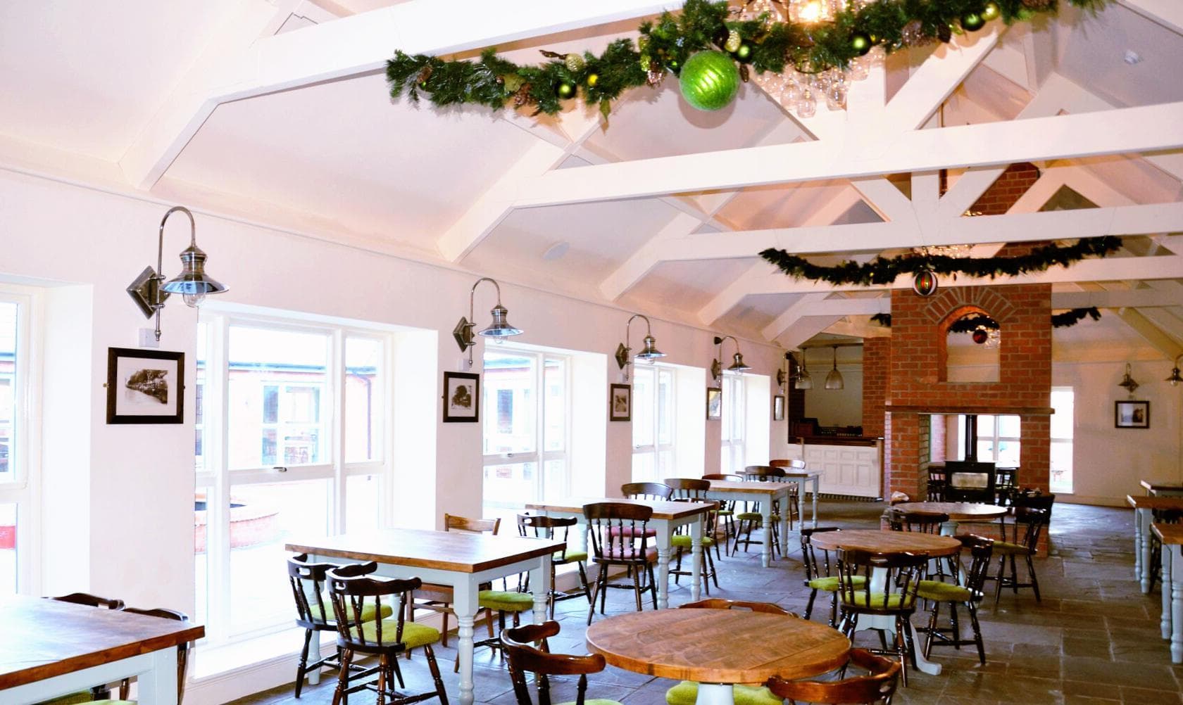 Entire Venue, The Aston Tavern photo #3