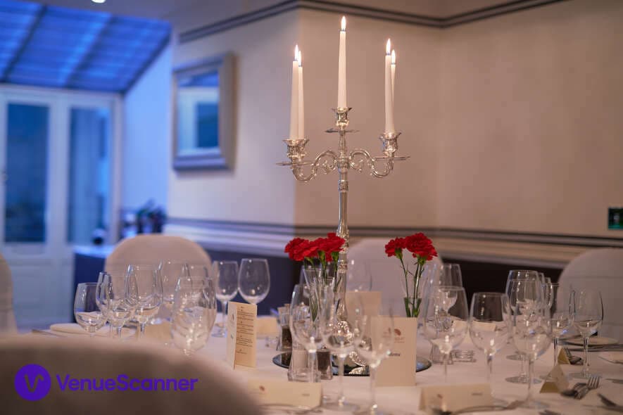 The Montague On The Gardens, Woburn Suite photo #3