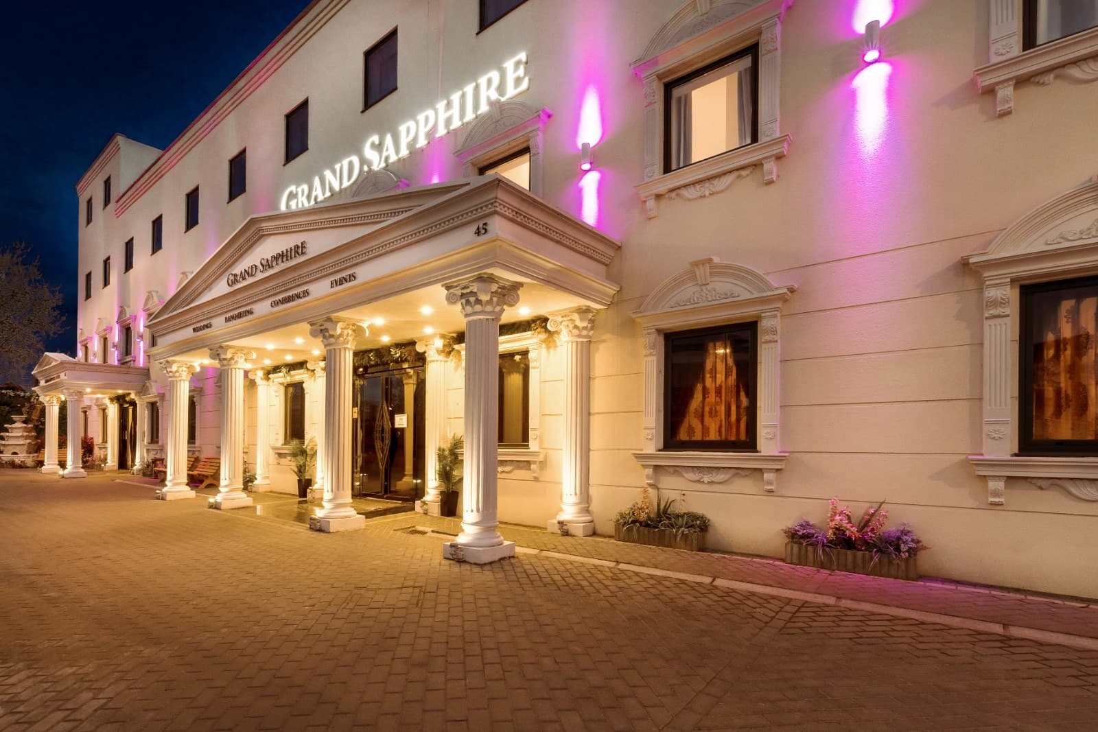 Rhubarb Suite, Grand Sapphire Hotel And Banqueting photo #3