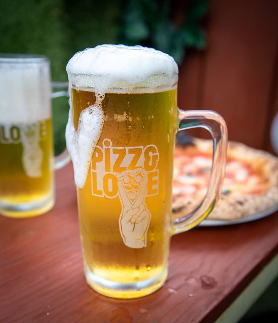 Sunny Quay Side Terrace Summer Parties!, Pizza Pilgrims Canary Wharf photo #9