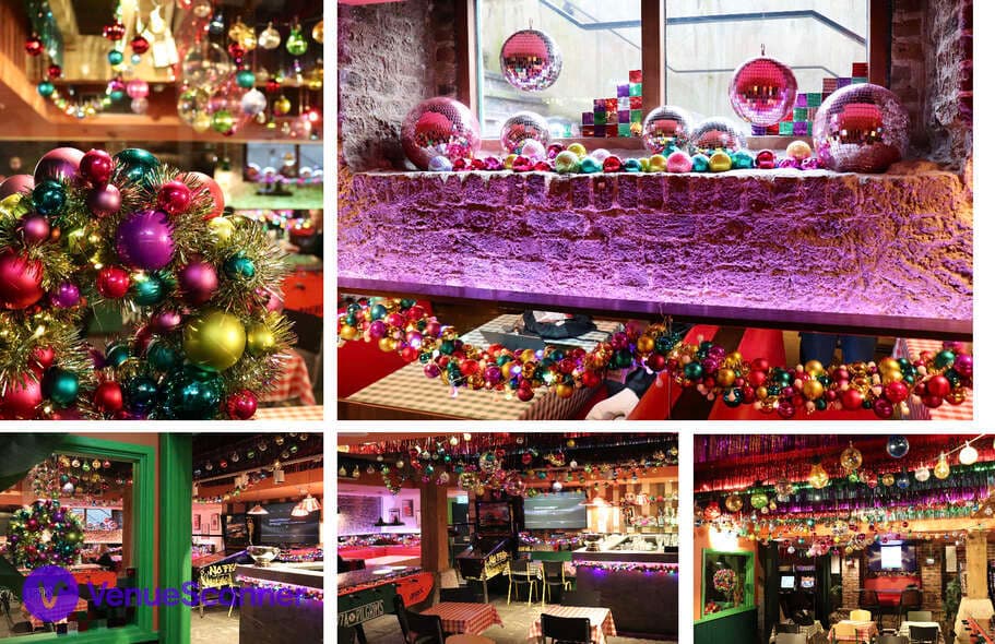 Pizza Pilgrims Canary Wharf, Christmas At Pizza Pilgrims Canary Wharf! photo #3