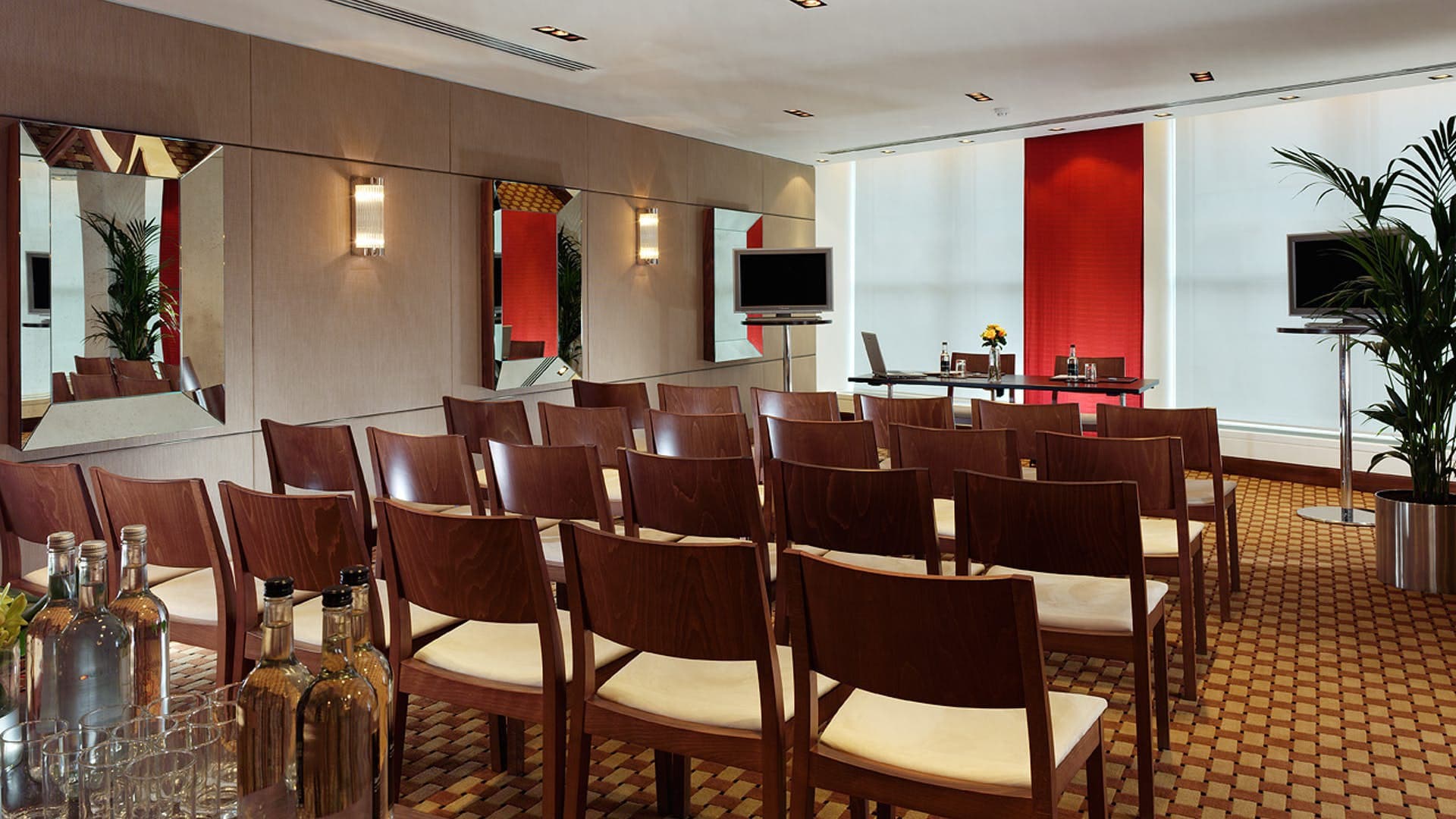 Royal Lancaster London, Chestnut Suite photo #2