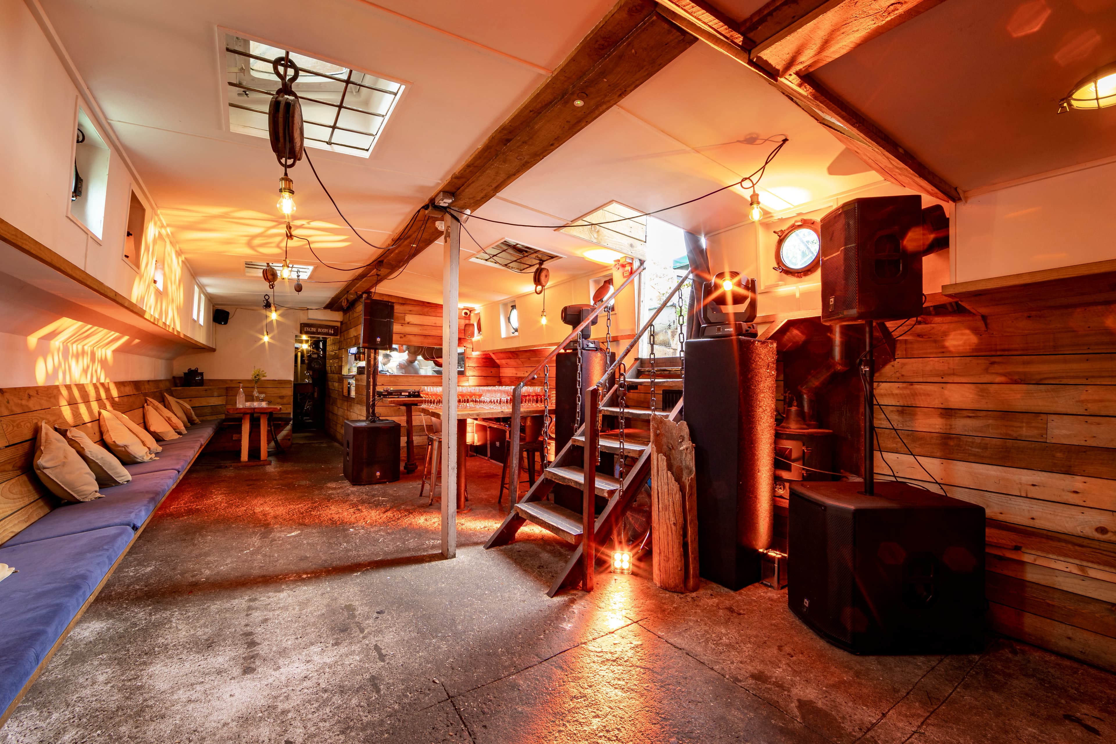 Photo of Barge East, Exclusive Barge Boat Hire