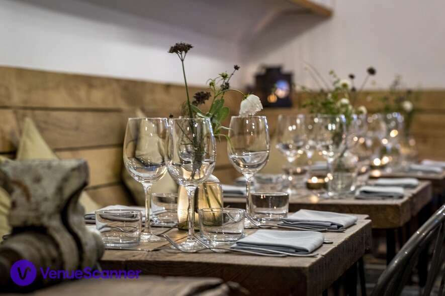 Lower Deck (Partial Hire), Barge East photo #2