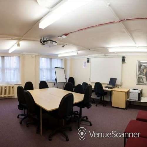 Lm1, Idea Store Shadwell Centre photo #1