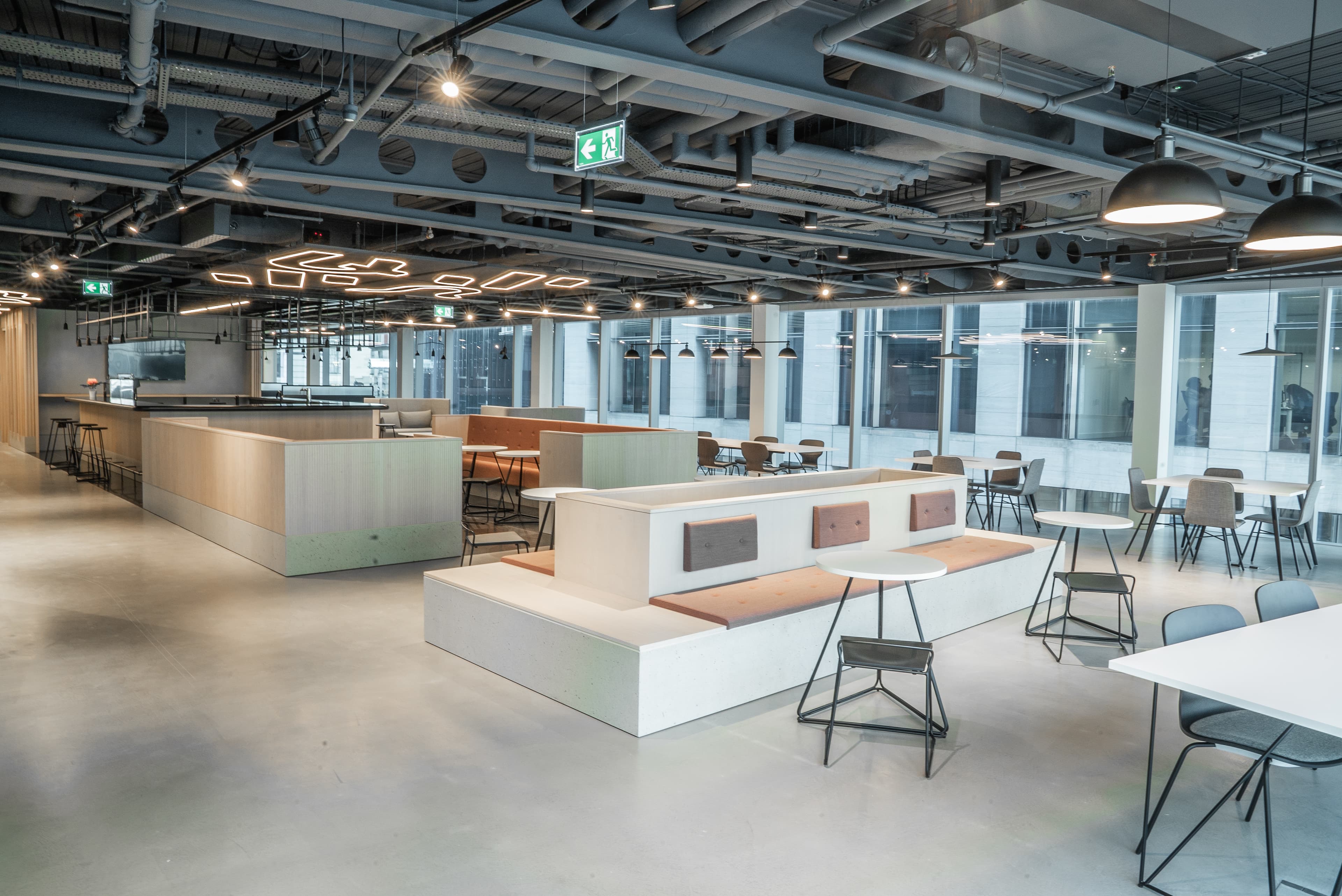 Events Space + Business Lounge, HubHub Farringdon Street photo #3