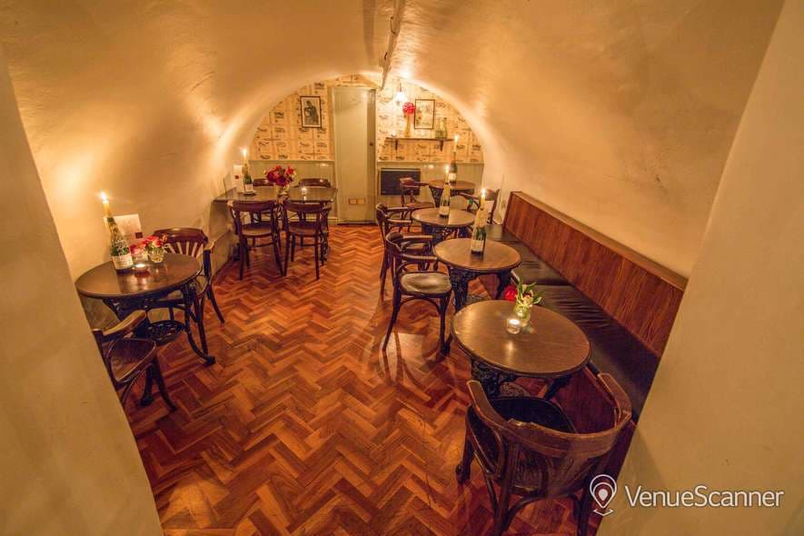 White Wine Vault, Crusting Pipe - Covent Garden photo #1