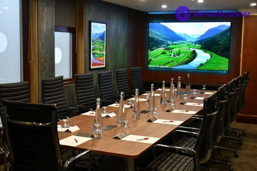 Executive Boardroom, Leonardo Royal London City photo #1