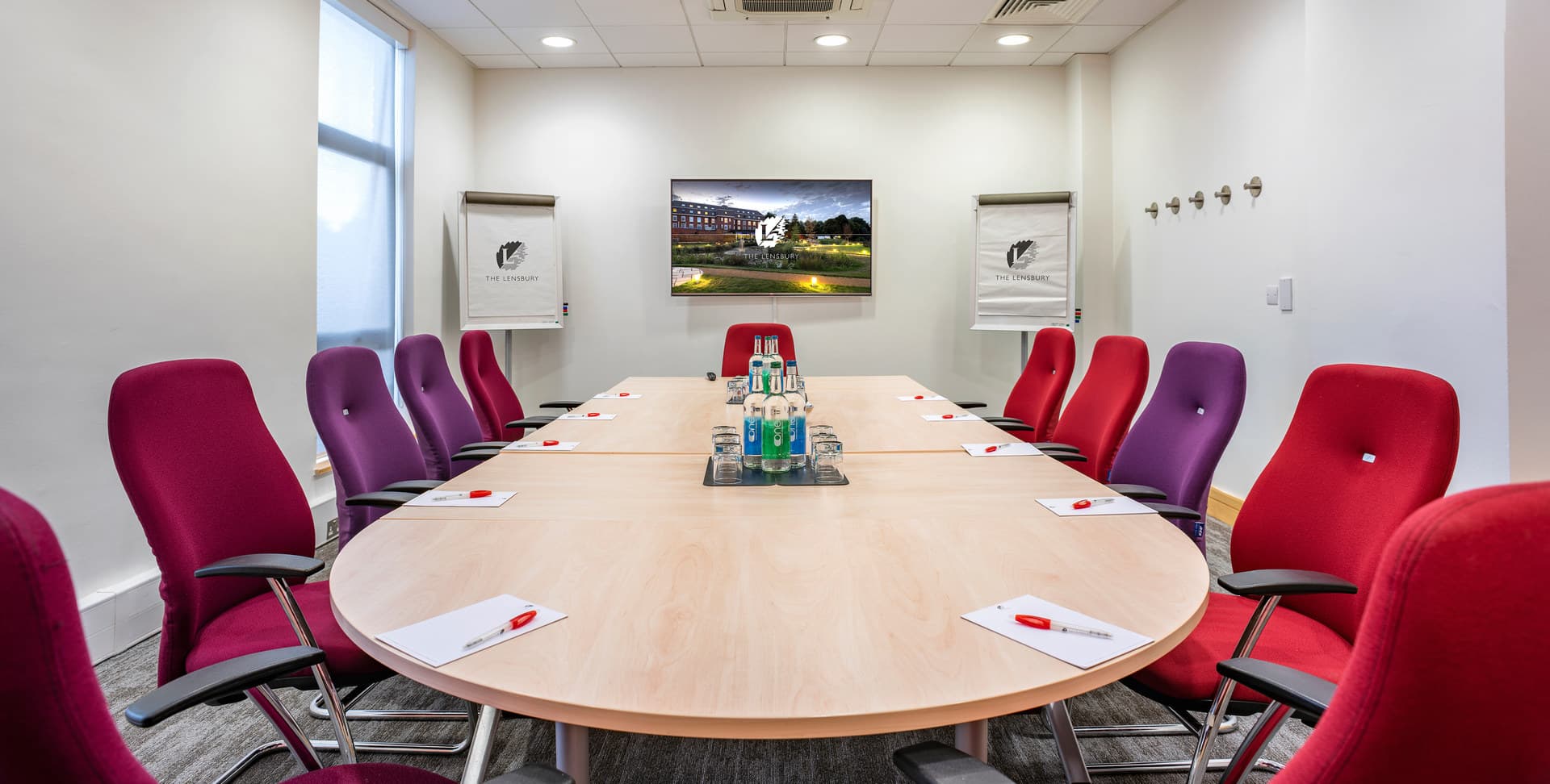Murray, Uttley And Doherty Rooms, The Lensbury photo #3