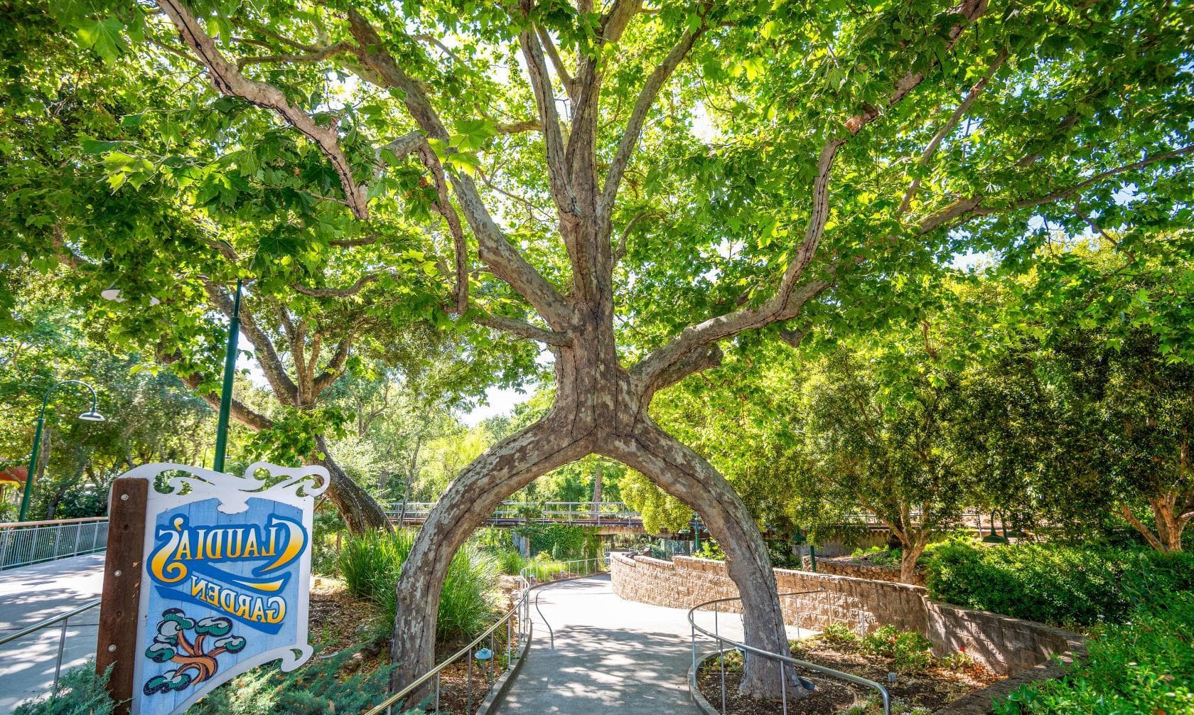 Claudia's Garden Landing