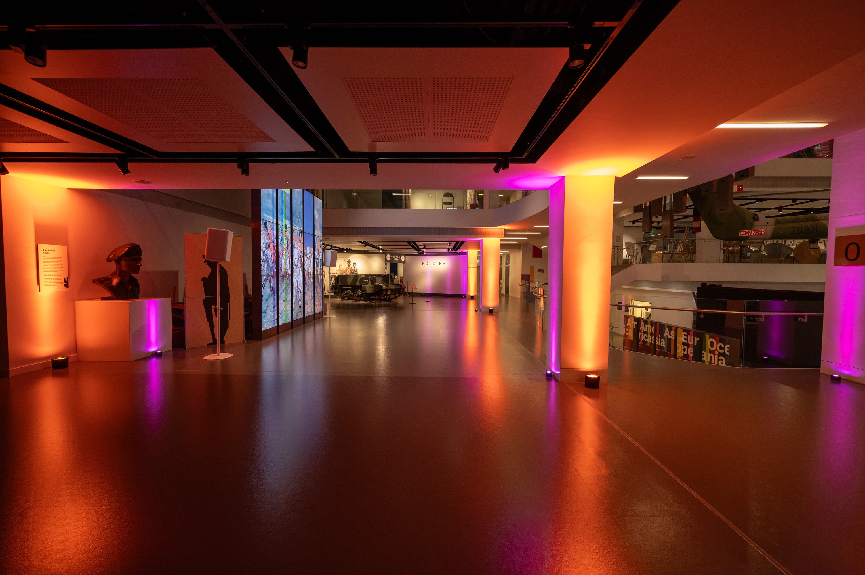 Foyer, National Army Museum photo #9