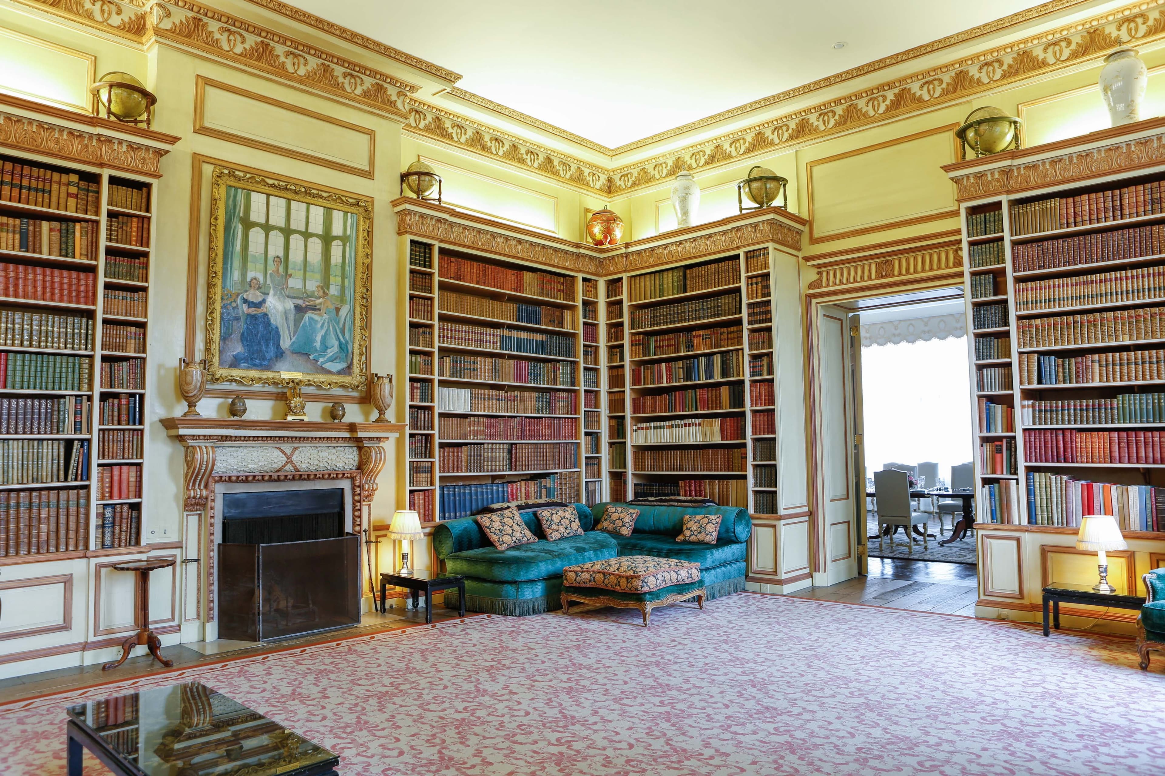 The Castle Dining Room & Library, Leeds Castle photo #3
